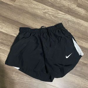 black nike athletic shorts
